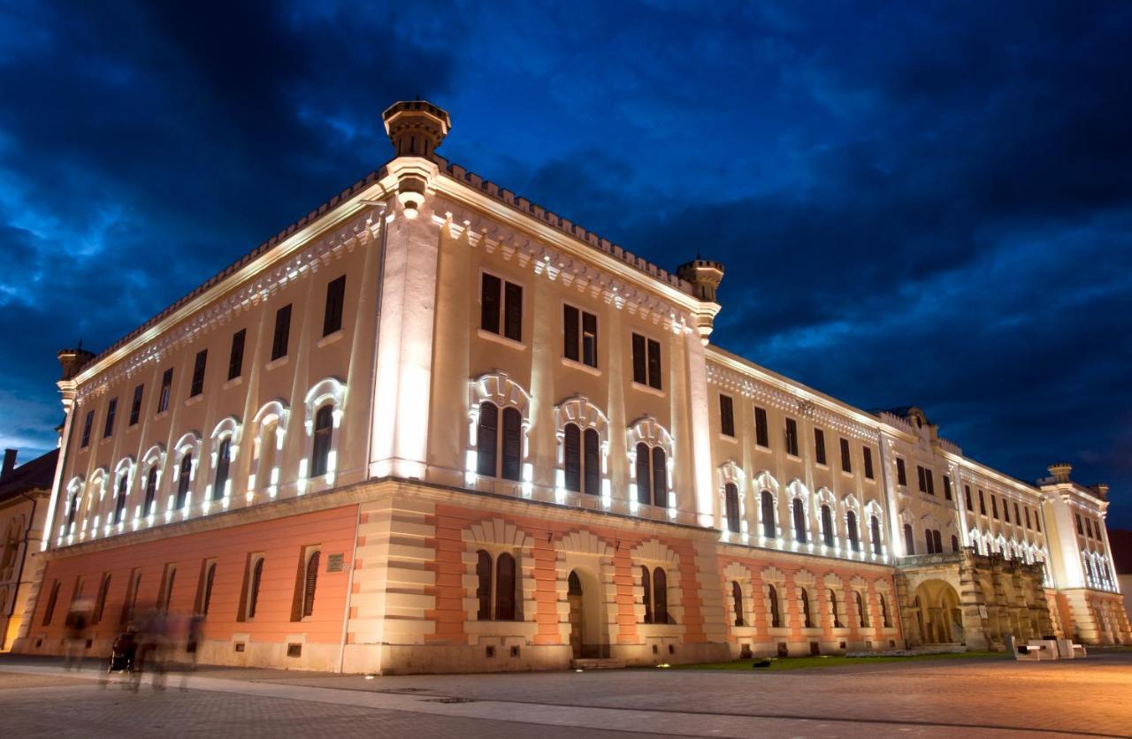 Hortenzia Alba Iulia Zewnętrze zdjęcie
